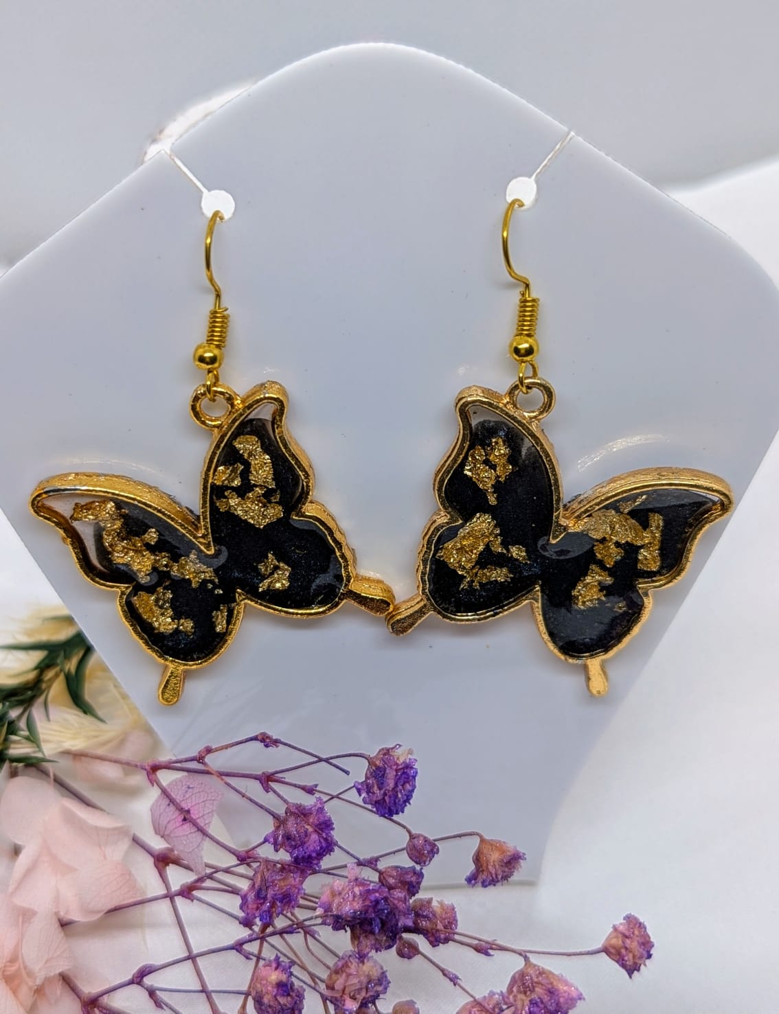Handcrafted Black Resin & Floral Drop Earrings